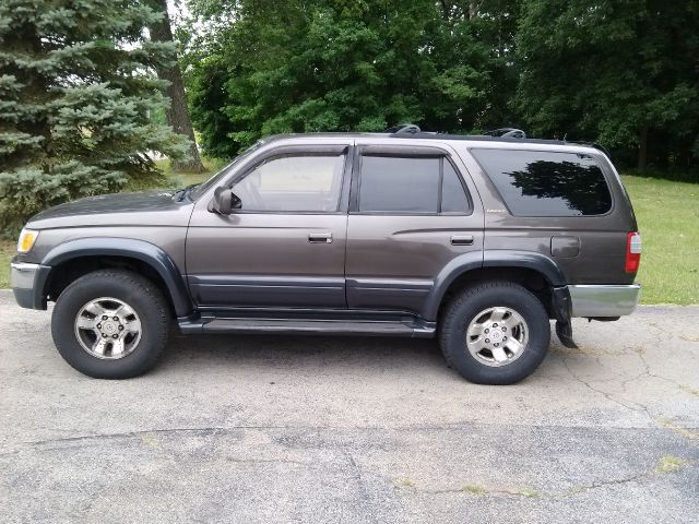 Toyota 4Runner 1997 photo 2