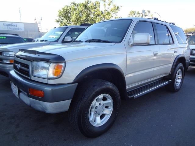 Toyota 4Runner 1997 photo 2