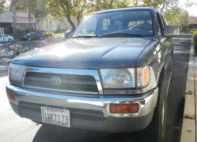 Toyota 4Runner 1998 photo 3