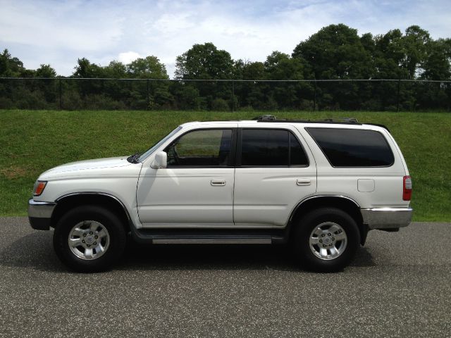 Toyota 4Runner 1998 photo 4