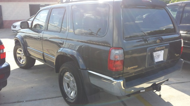 Toyota 4Runner LS Flex Fuel 4x4 This Is One Of Our Best Bargains SUV