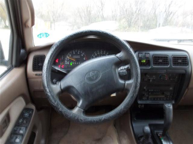 Toyota 4Runner 1998 photo 4