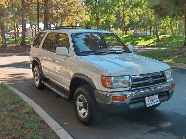 Toyota 4Runner 1998 photo 4