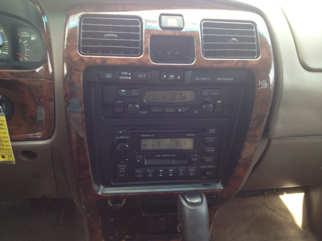 Toyota 4Runner 1999 photo 2