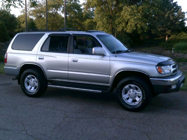 Toyota 4Runner 1999 photo 4