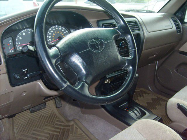 Toyota 4Runner 1999 photo 13