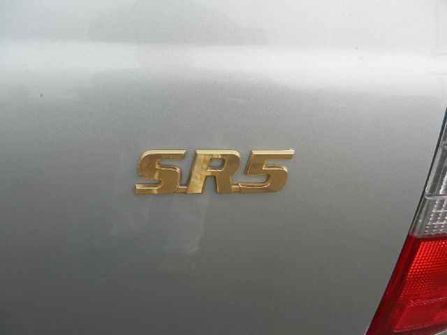 Toyota 4Runner 1999 photo 2