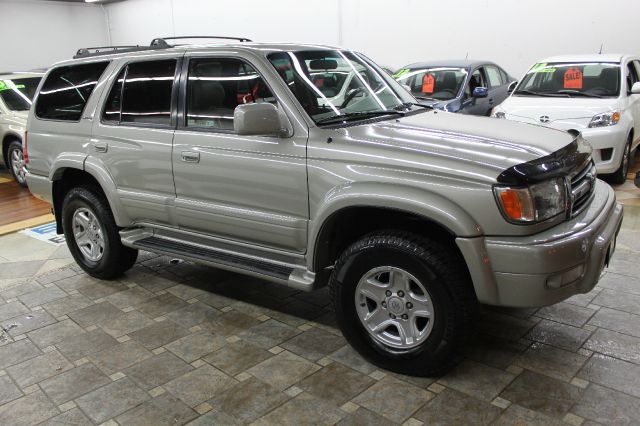 Toyota 4Runner 1999 photo 3