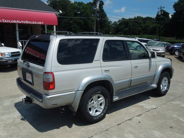 Toyota 4Runner 1999 photo 1