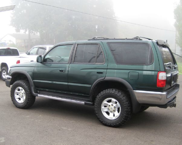 Toyota 4Runner 1999 photo 1