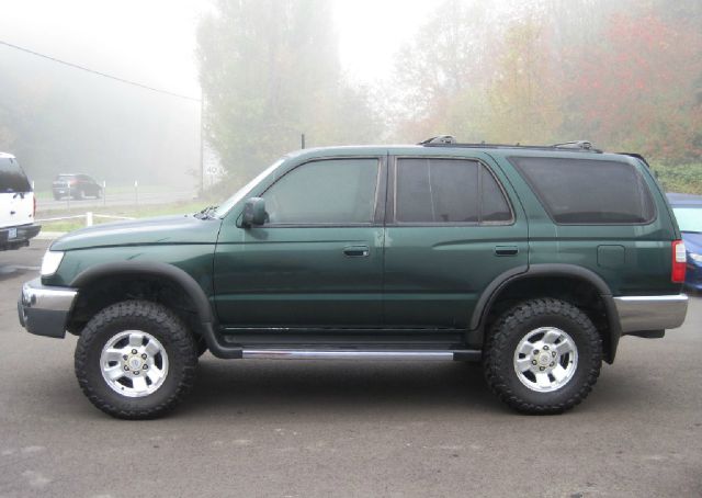 Toyota 4Runner 1999 photo 2