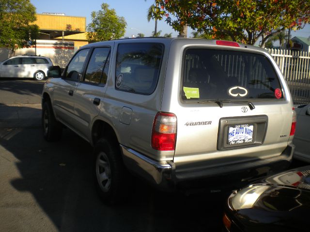 Toyota 4Runner 1999 photo 2