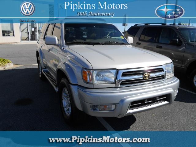 Toyota 4Runner SLT 25 Sport Utility