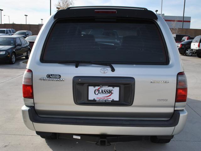 Toyota 4Runner 2000 photo 4