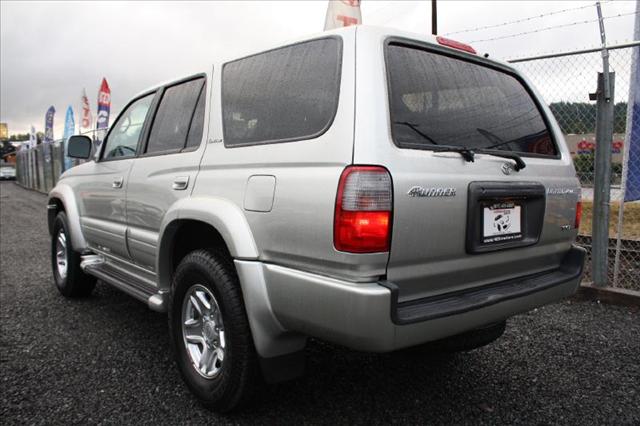 Toyota 4Runner 2000 photo 3