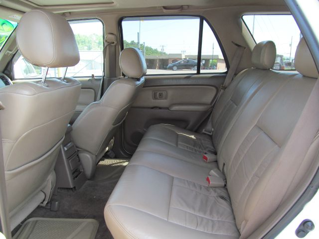 Toyota 4Runner 2000 photo 1