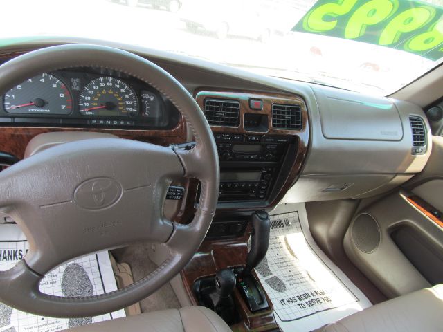 Toyota 4Runner 2000 photo 6