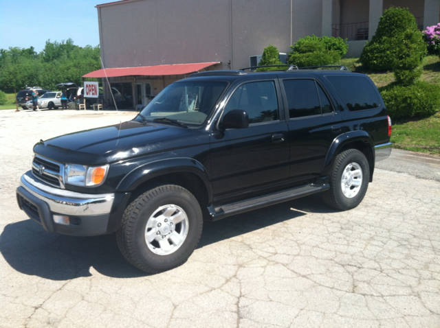 Toyota 4Runner 2000 photo 1