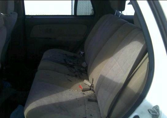 Toyota 4Runner 2000 photo 3