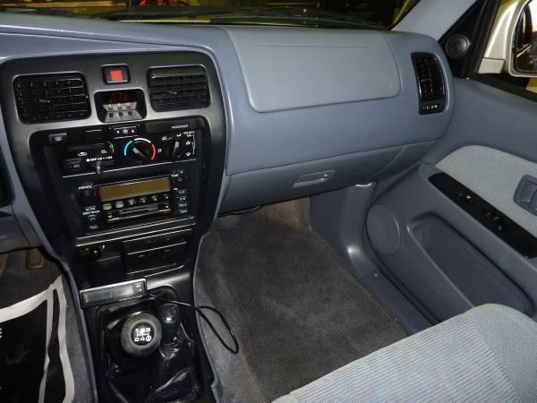 Toyota 4Runner 2000 photo 1