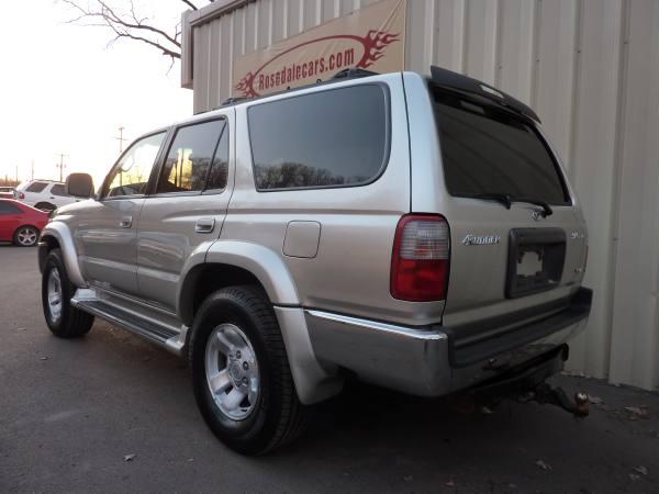 Toyota 4Runner 2000 photo 4