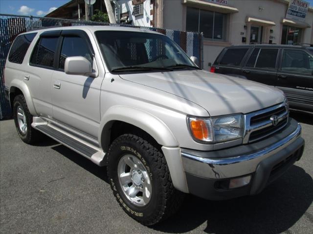 Toyota 4Runner 2000 photo 1