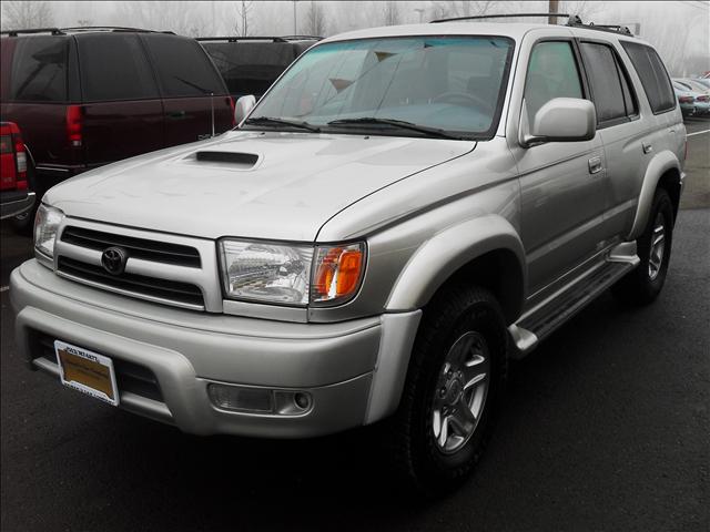 Toyota 4Runner 2000 photo 1