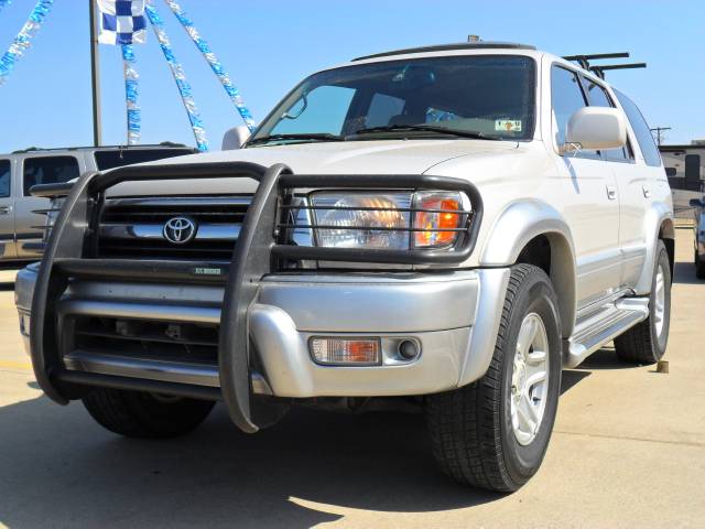 Toyota 4Runner 2000 photo 1