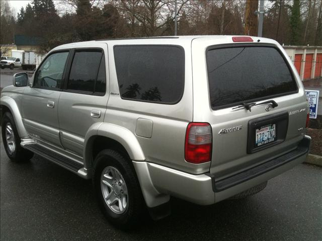Toyota 4Runner 2000 photo 4