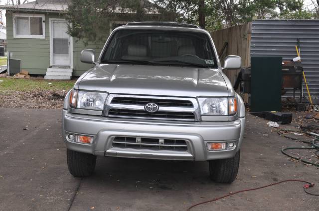 Toyota 4Runner 2000 photo 1