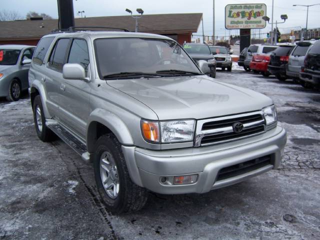 Toyota 4Runner SLT 25 Sport Utility