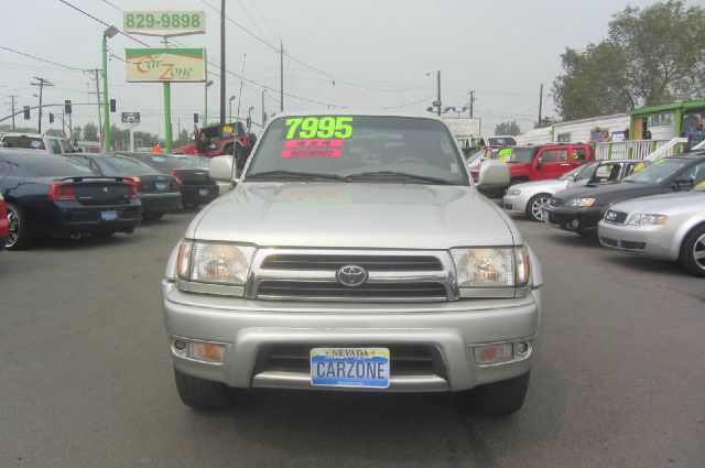 Toyota 4Runner Super SUV