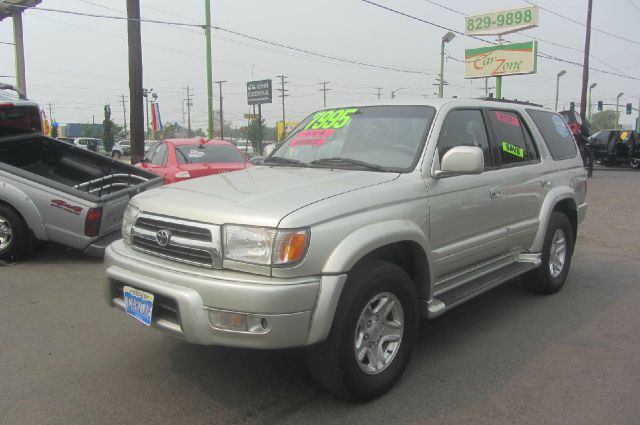 Toyota 4Runner 2000 photo 4