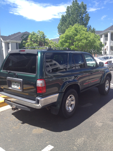 Toyota 4Runner 2000 photo 1