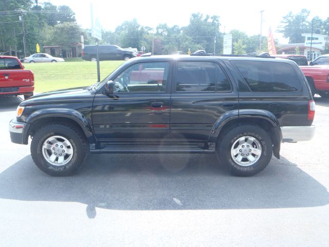 Toyota 4Runner 2000 photo 3