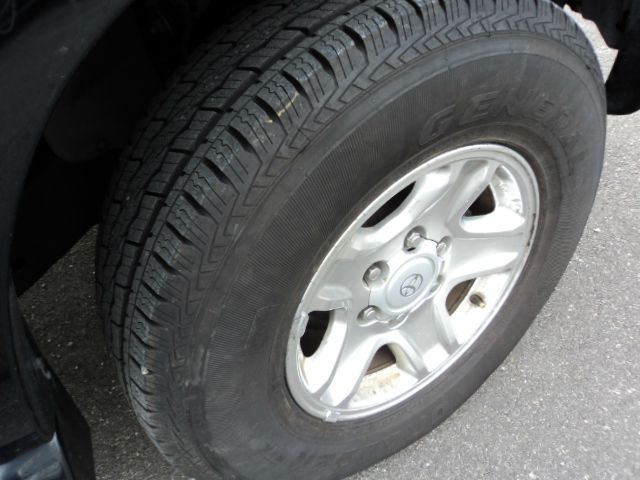 Toyota 4Runner 3.8L MUST Seeone Owner Clean Carfax Sedan SUV