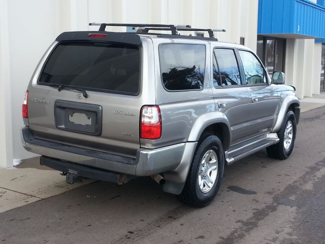 Toyota 4Runner 2001 photo 2
