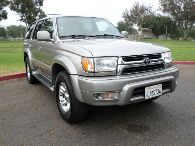 Toyota 4Runner 2001 photo 0