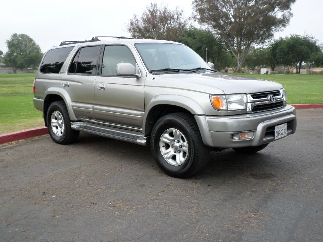Toyota 4Runner 2001 photo 2