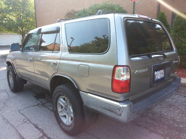 Toyota 4Runner 2001 photo 1