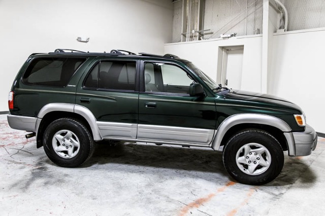 Toyota 4Runner 2001 photo 3