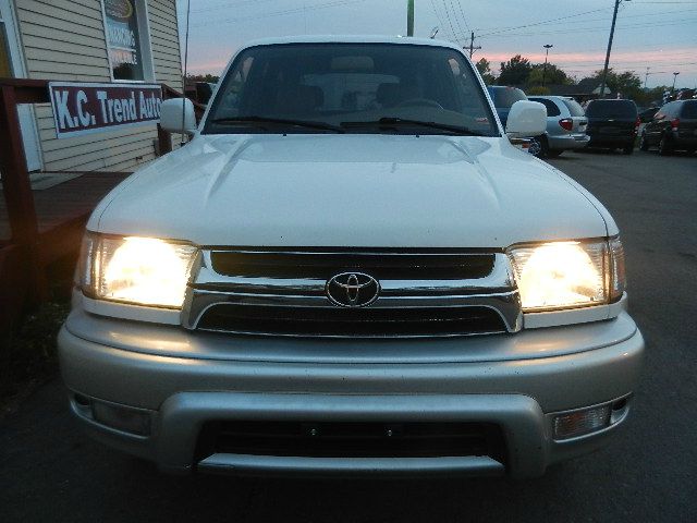 Toyota 4Runner 2001 photo 1