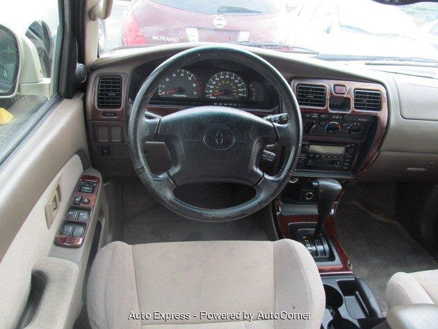 Toyota 4Runner 2002 photo 4