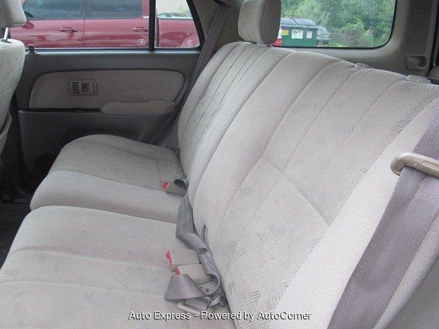 Toyota 4Runner 2002 photo 8