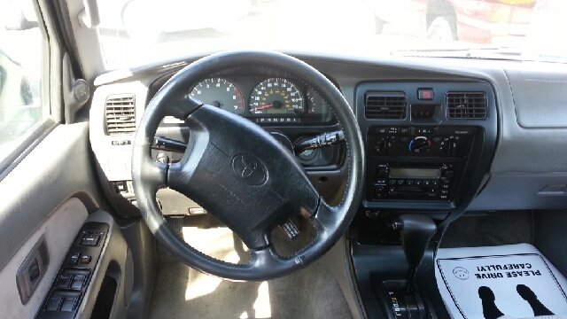 Toyota 4Runner 2002 photo 4