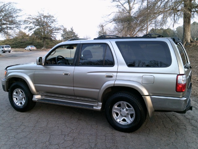 Toyota 4Runner 2002 photo 1
