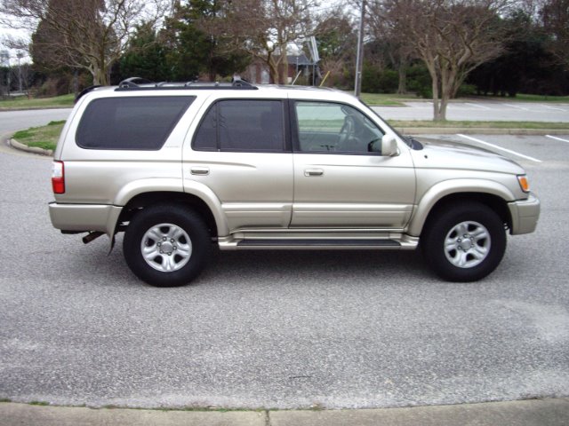 Toyota 4Runner 2002 photo 3