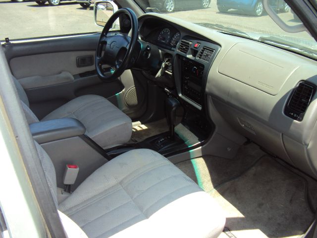 Toyota 4Runner 2002 photo 10