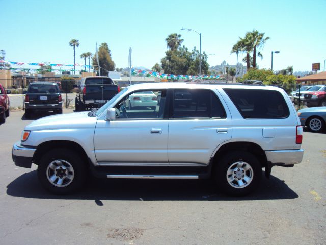 Toyota 4Runner 2002 photo 8
