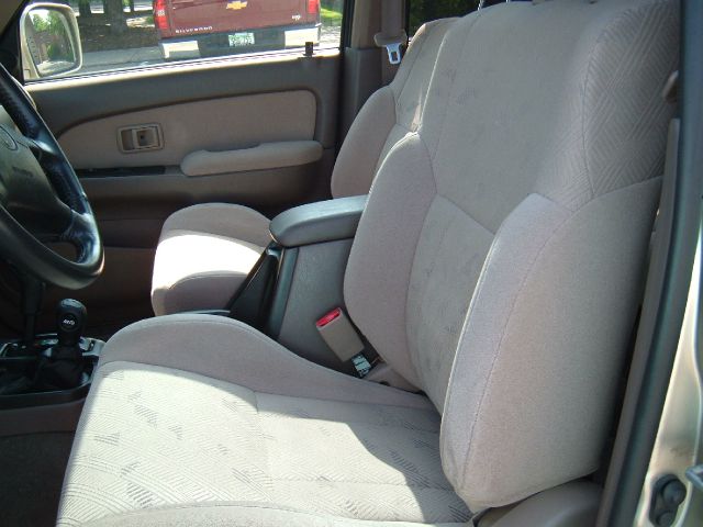 Toyota 4Runner 2002 photo 2